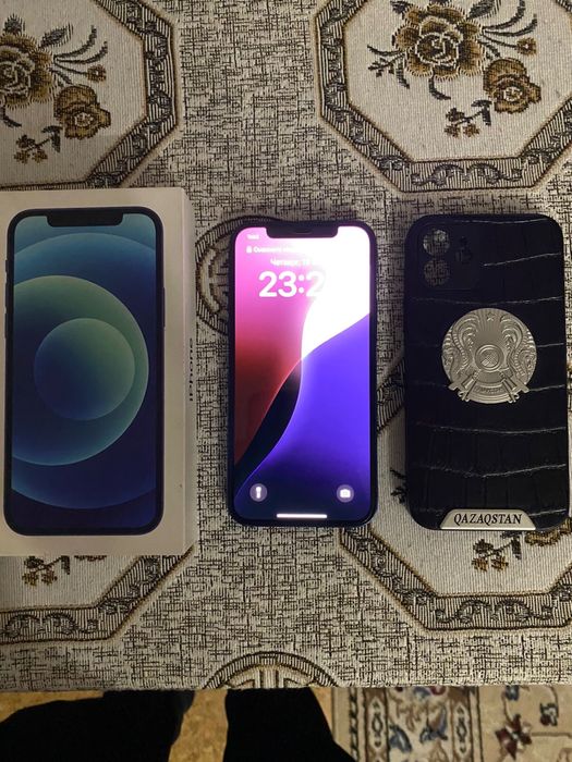 Продам Iphone 12 128gb 5G