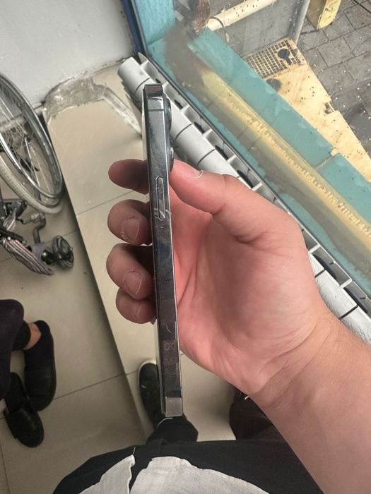 Iphone 13 pro в хорошем состояний