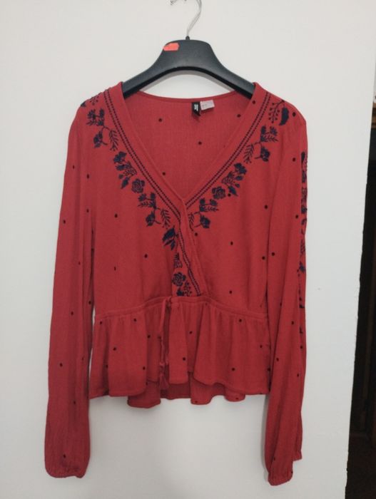 Bluza roșie eleganta