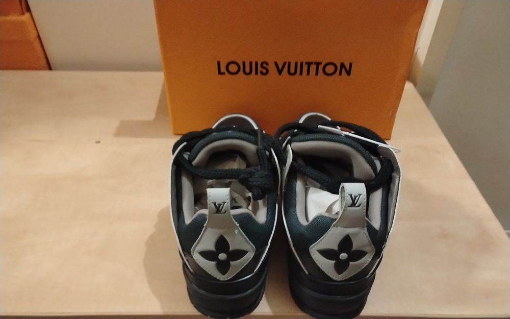 Adidasi Louis Vuitton skate