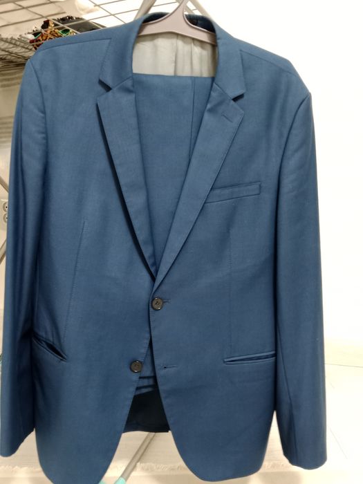 Костюм сатылады көк сұр