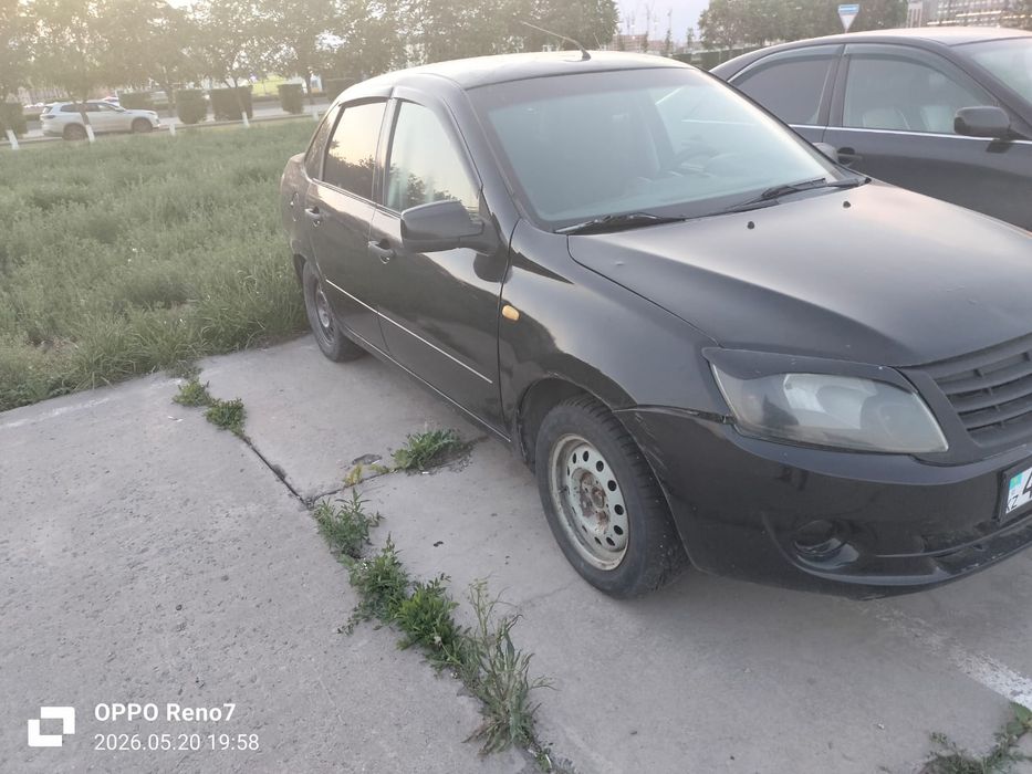 Продам автомобиль Лада Гранта