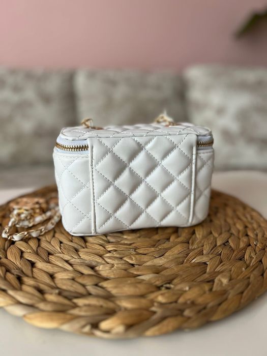 Различни модели чанти