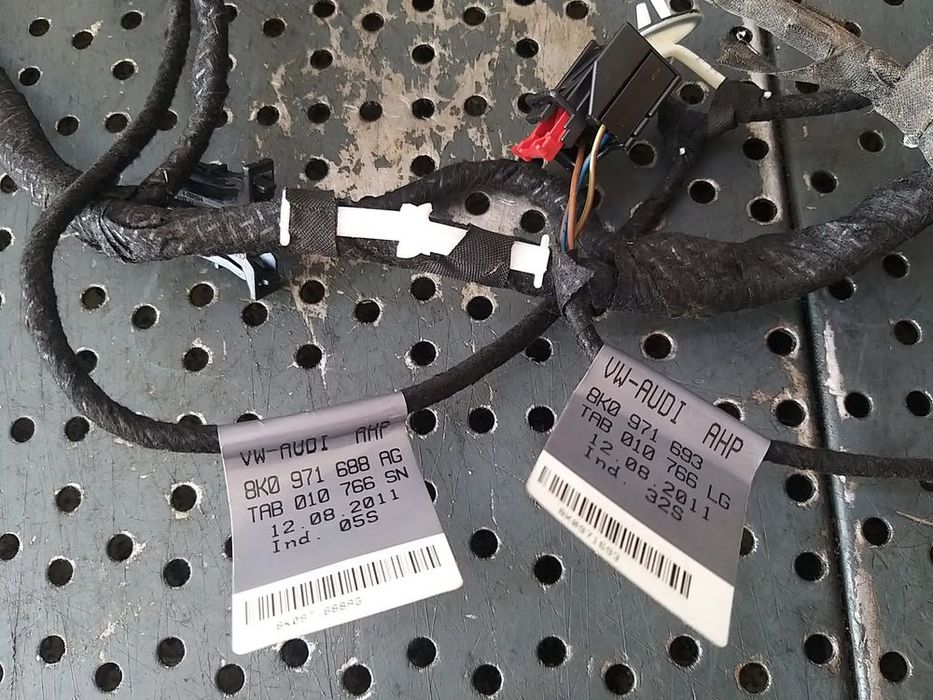Cablaj instalatie electrica usa dreapta spate audi a4 b8 8k 8k0971688ag 8k0971693