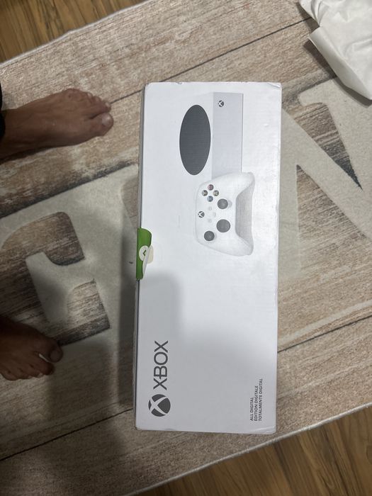 Xbox S 512 GB SSD  nou  negociabil