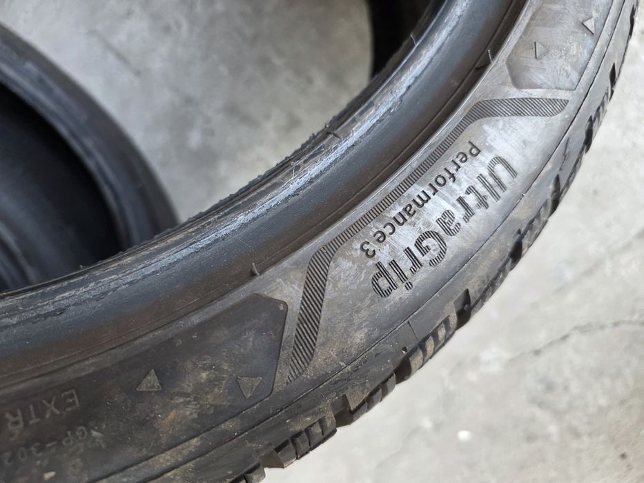 225/40/18 Goodyear 4бр