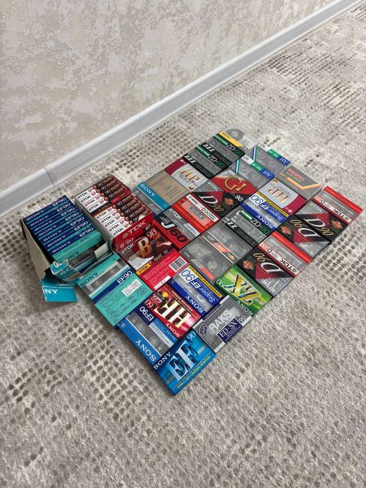 Prodaetsa KASSETA Sotiladi