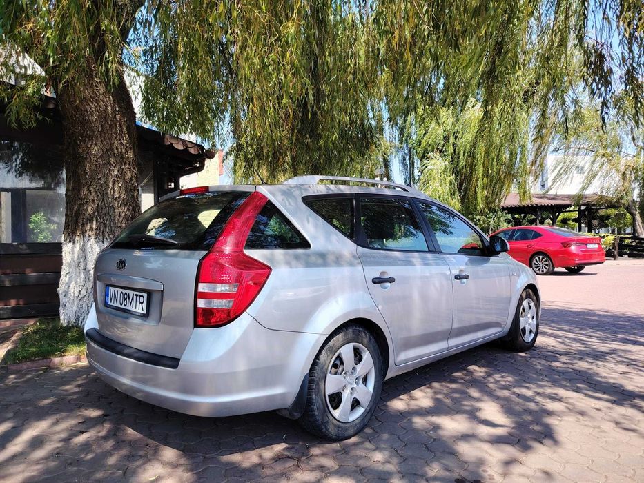 Kia Ceed 1.4 benzina + GPL proprietar