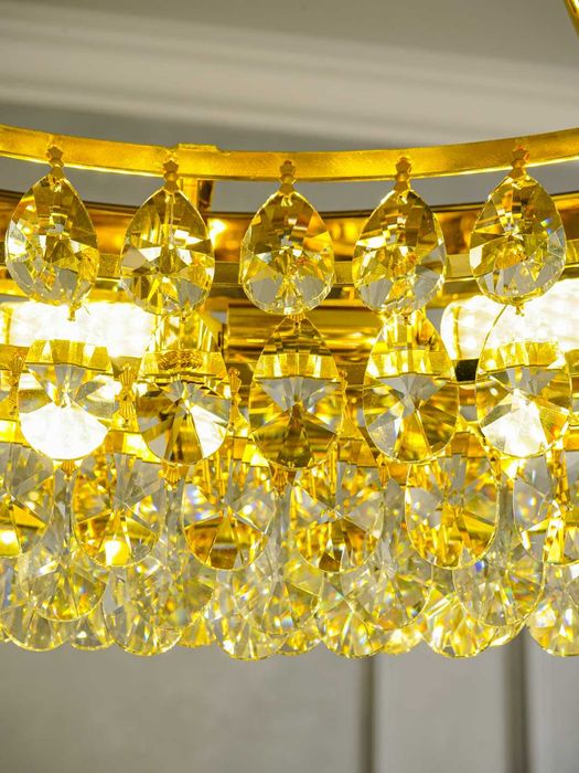 Lyustra kristall,oq va tilla rang,2 xil shaklda zal,ofis uchun qandil.