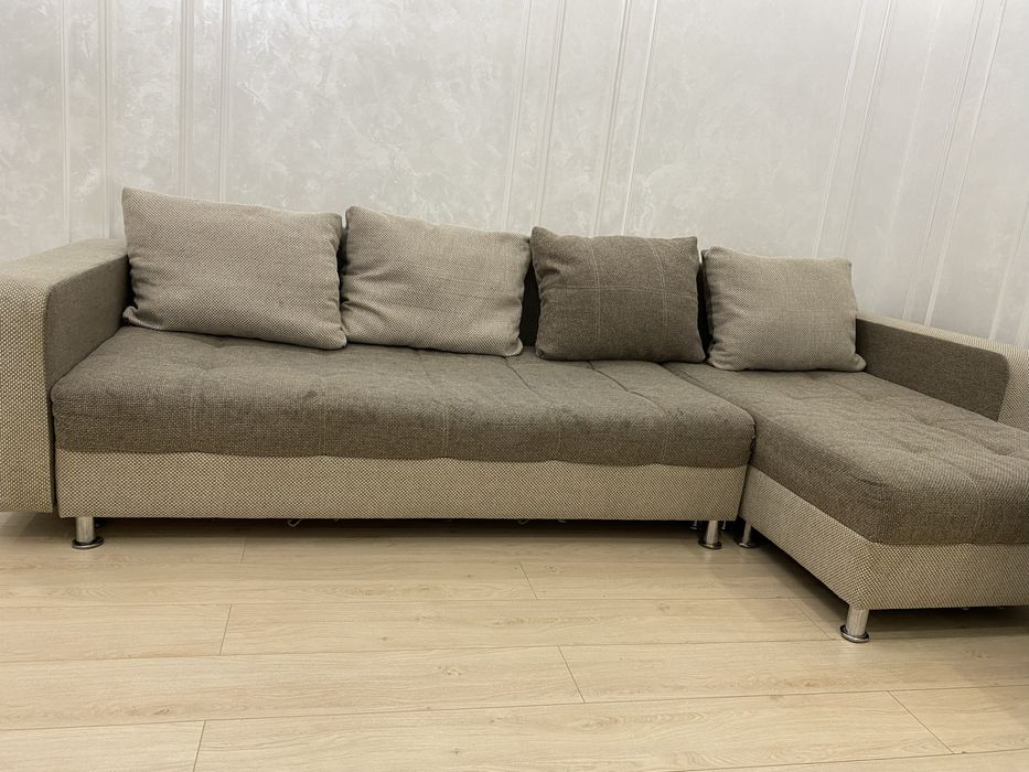 Продаю диван б/у