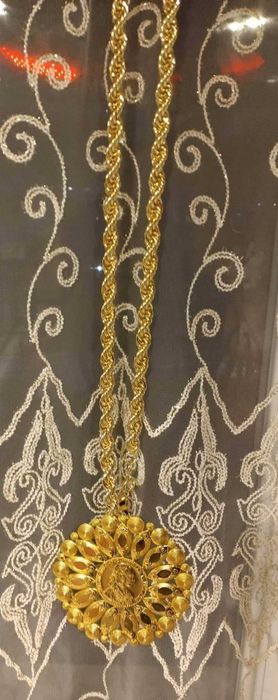 Позлатени бижута златна баня