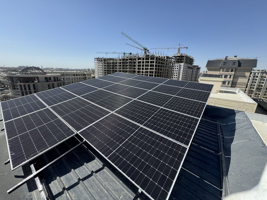 Jinko Solar optom quyosh panellar 625w 720 bor