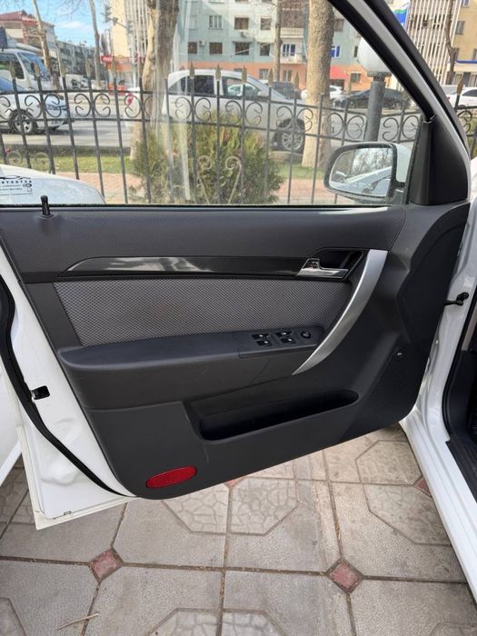 Nexia 3 sotiladi boshlangʻich tulov 800$