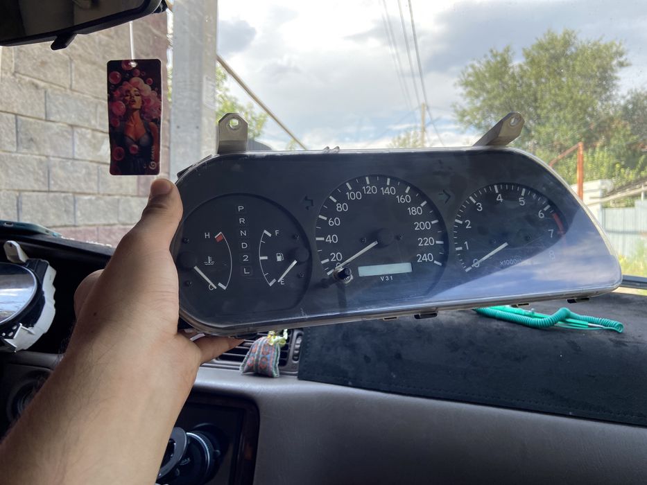 Шиток камри 20 v6 3л 1mz fe