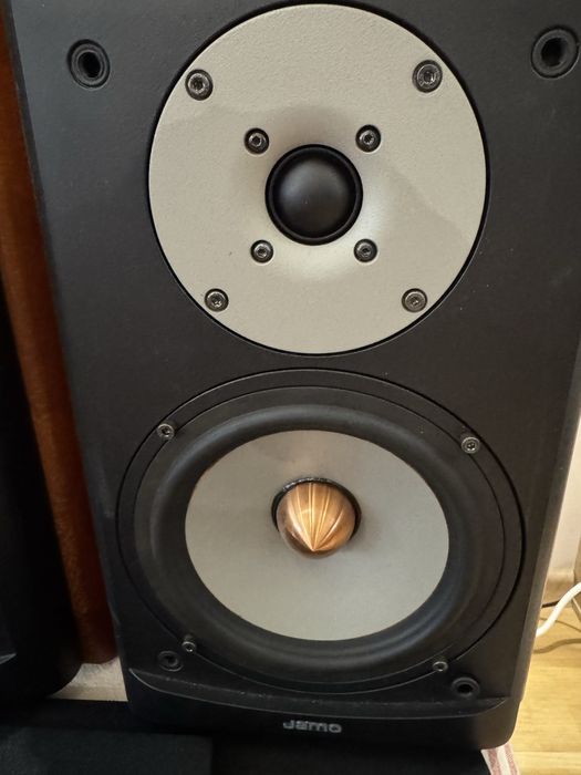 Jamo d 830 (concert 8)