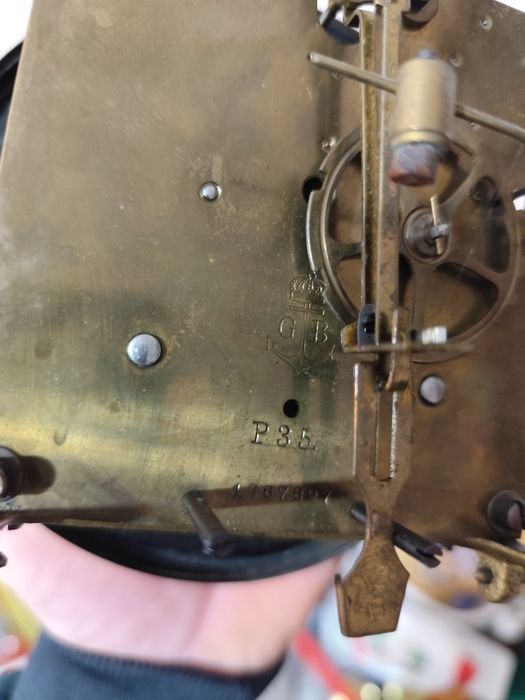 Gustaf beker стенени часовници 150лева