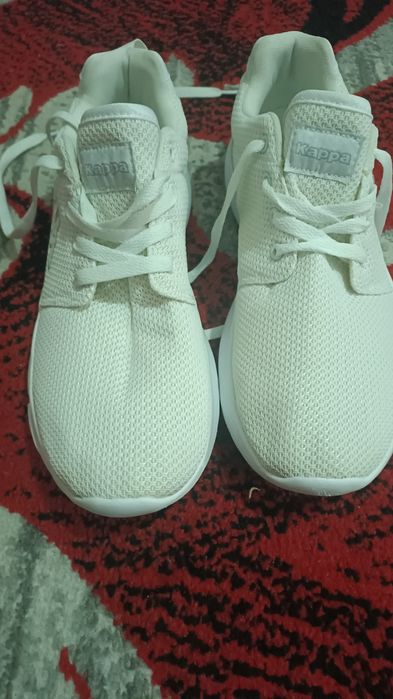 Vind adidași Kappa Sh Nr 44 la 100lei fix