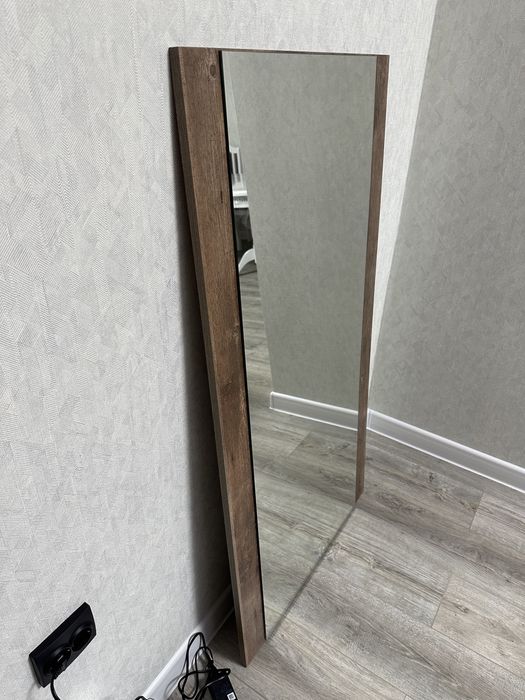 Зеркало навесное