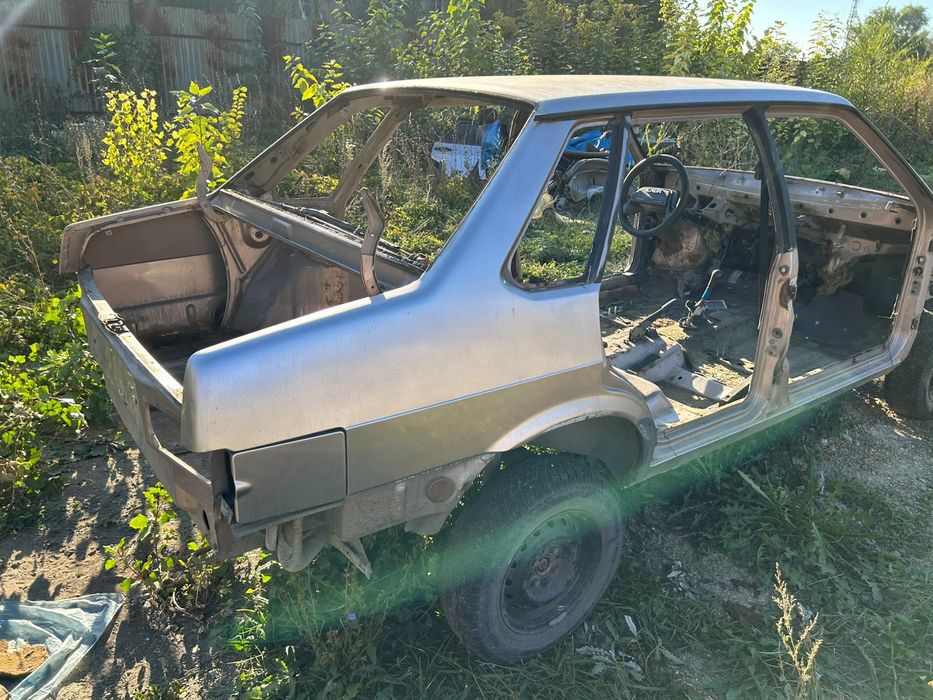Продам кузов ваз 21099