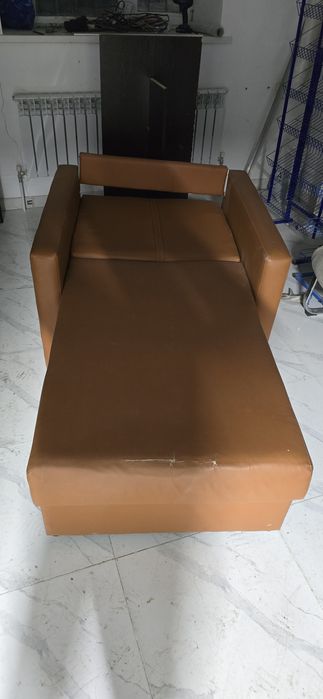 Продам диваны  отдам за дешево