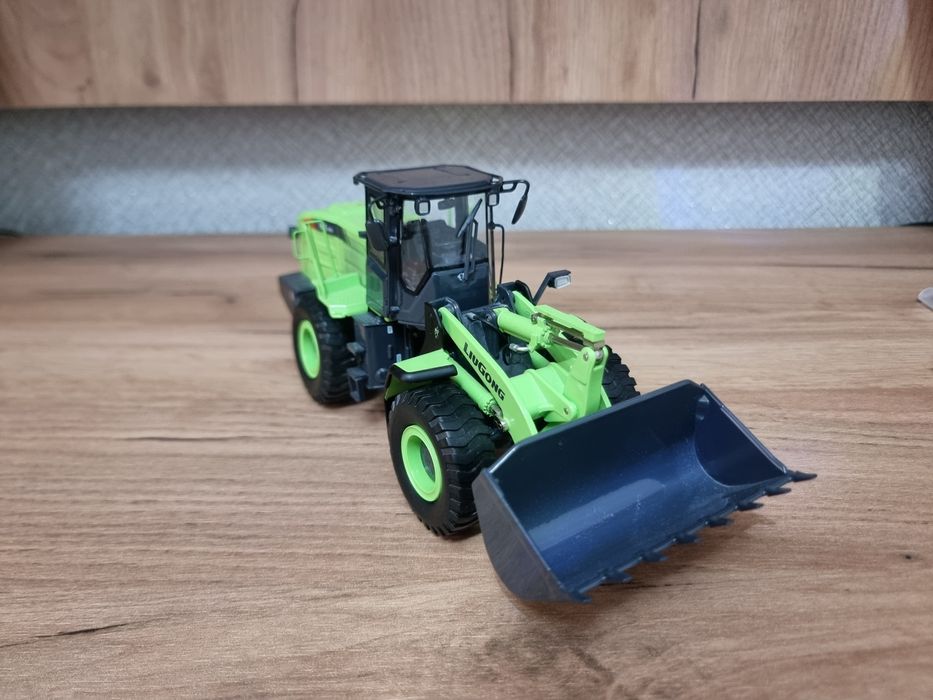 LIUGONG 856E Electric model 1/35