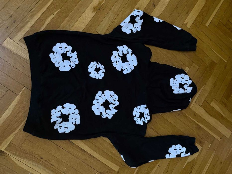 DENIM TEARS Hoodie Black and White