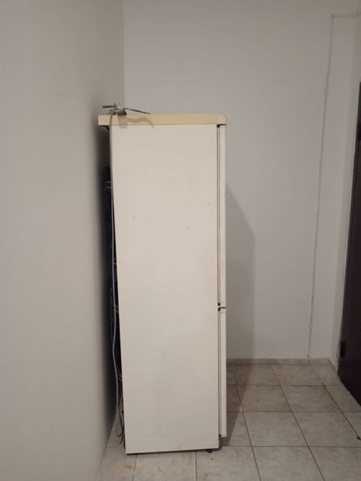 Холодильник + Морозильник Snaige