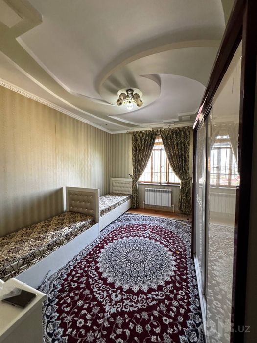 Продаётся просторная квартира — 118 м²