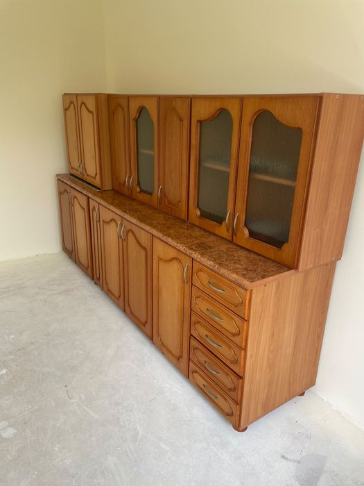 Mobila de bucatarie