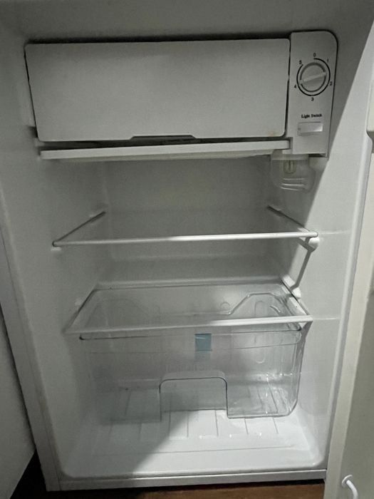 Продаётся мини холодильник цена 63,000 тг