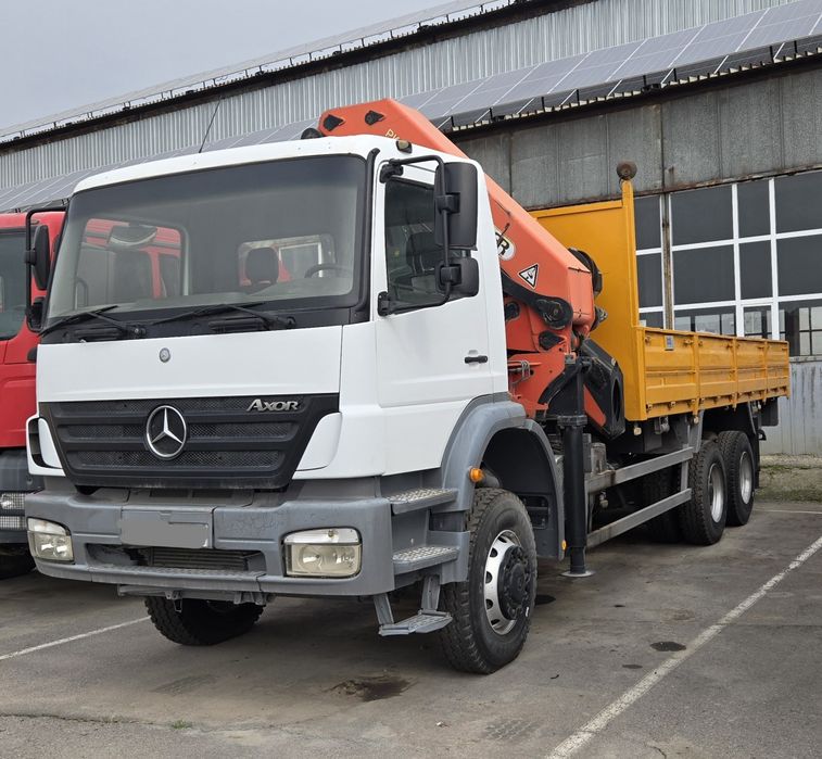 Манипулятор Mersedes Benz 1828AK