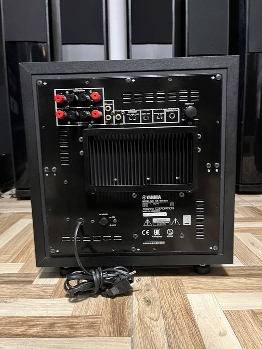 Subwoofer Yamaha NS-SW300