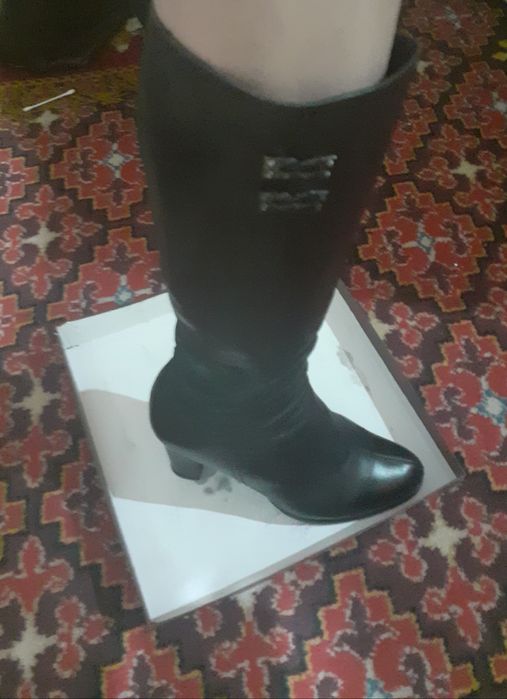 Женские кожаные сапоги 38размер