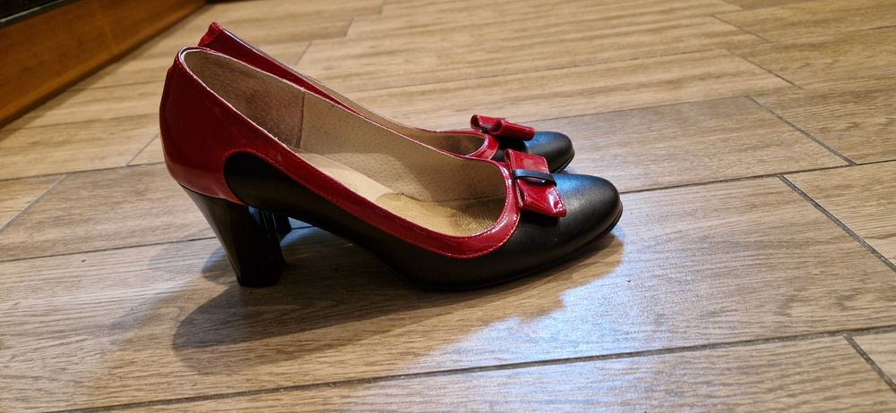 pantofi cu toc, mărimea 39