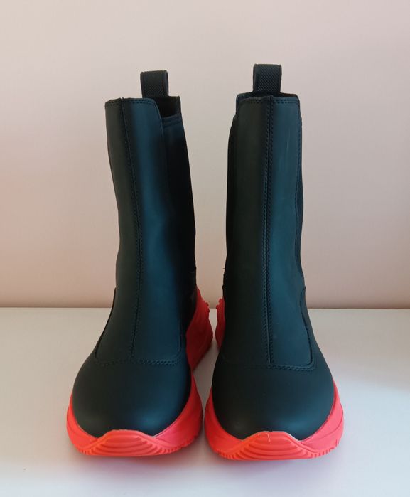 Страхотни Calvin Klein спортни боти р-р 36