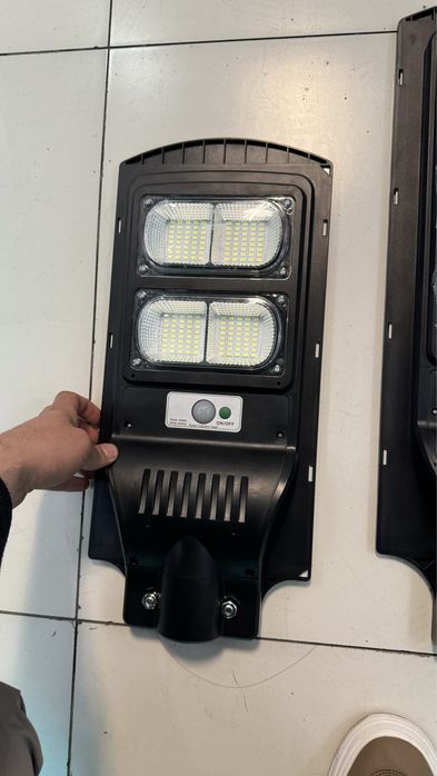 Solnichni projektorlar Optom narxda