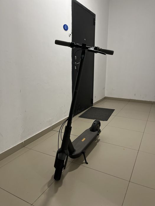Продам электро самокат Ninebot KickScooter Max G30P