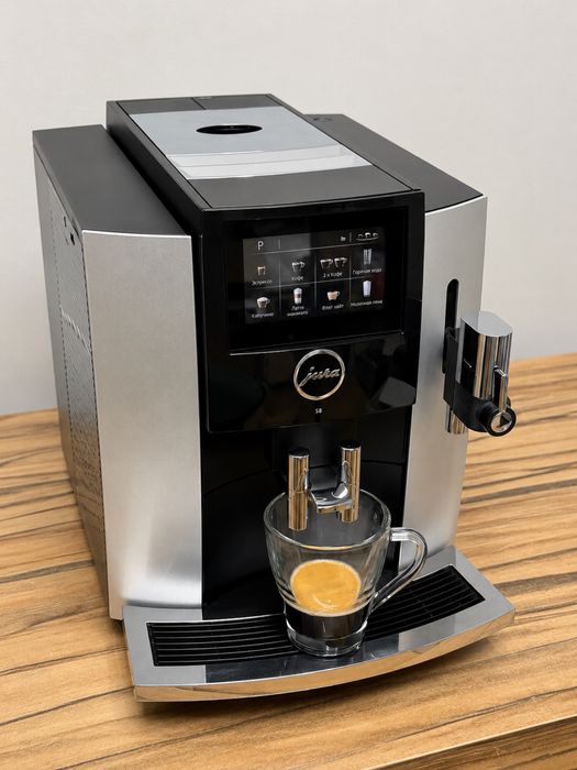 Espressor Jura s8