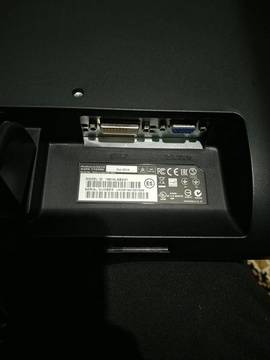 Монитор 18,5" 1366x768 PHILIPS 196V4L DVI