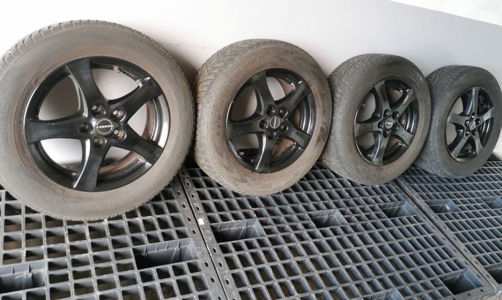 Jante Mazda Borbet 5X114,3  215/60R16