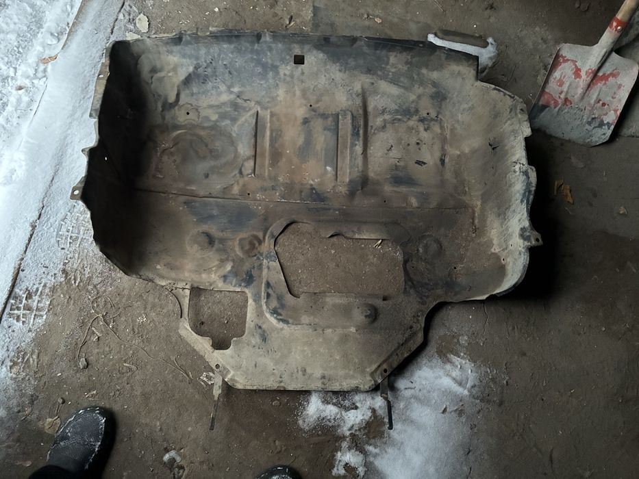 Продам защиту двигателя т4