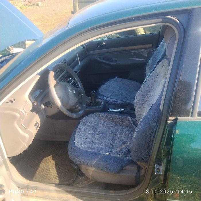 продам Audi A4 поколение B5, 1994 год