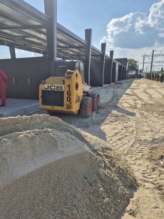 Inchiriez bobcat miniexcavator bascula