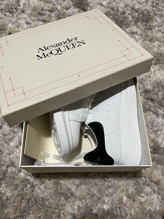 Adidasi Alexander McQueen