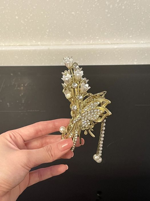 Крабик для волос