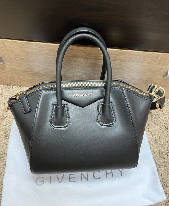 Дамска чанта Givenchy