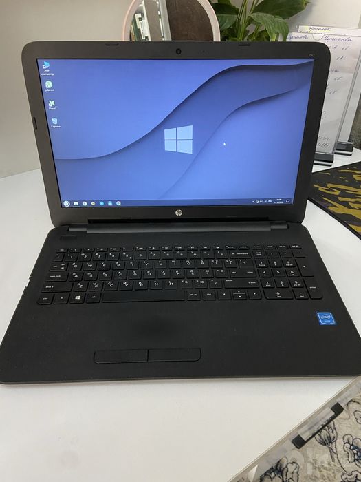 Hp noutbuk sotiladi srochna!
