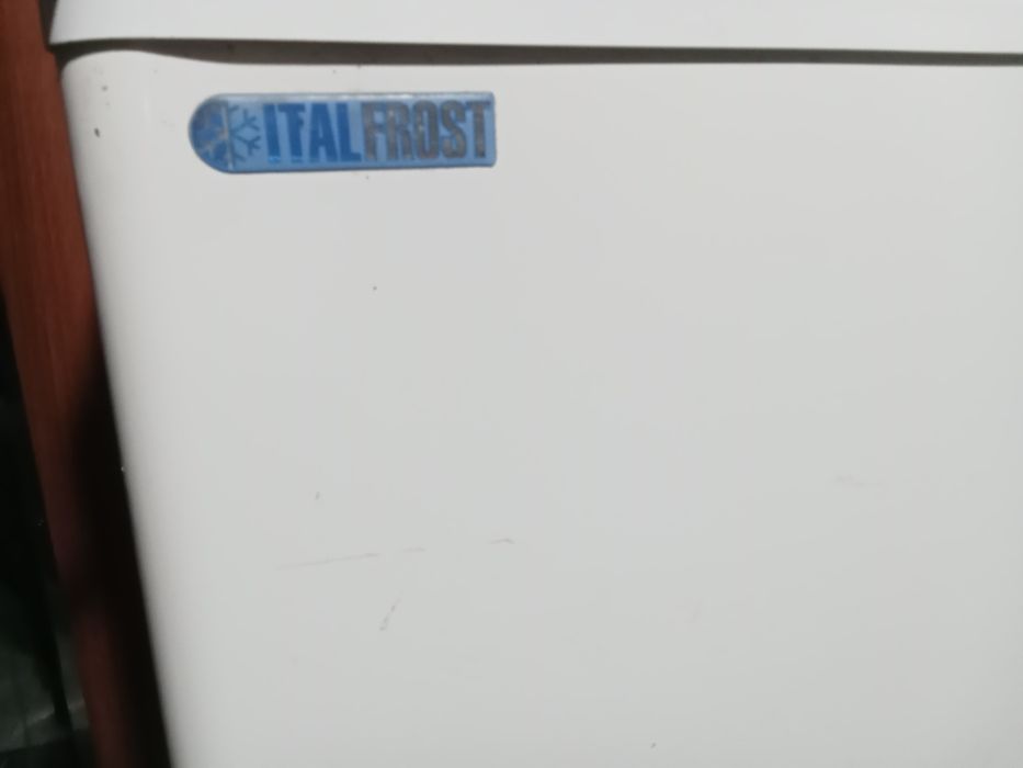 Морозильник рабочая продается