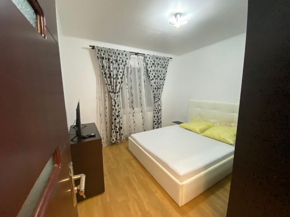Apartament de închiriat