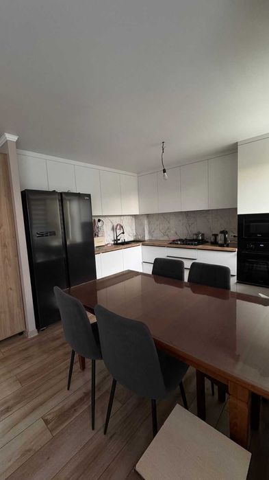 Продам 3-комнатную квартиру